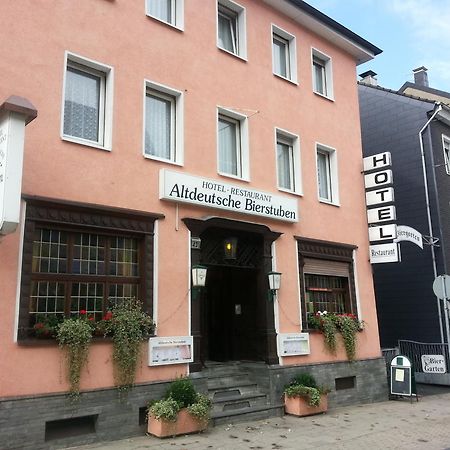 Отель Altdeutsche Bierstuben Швельм Экстерьер фото